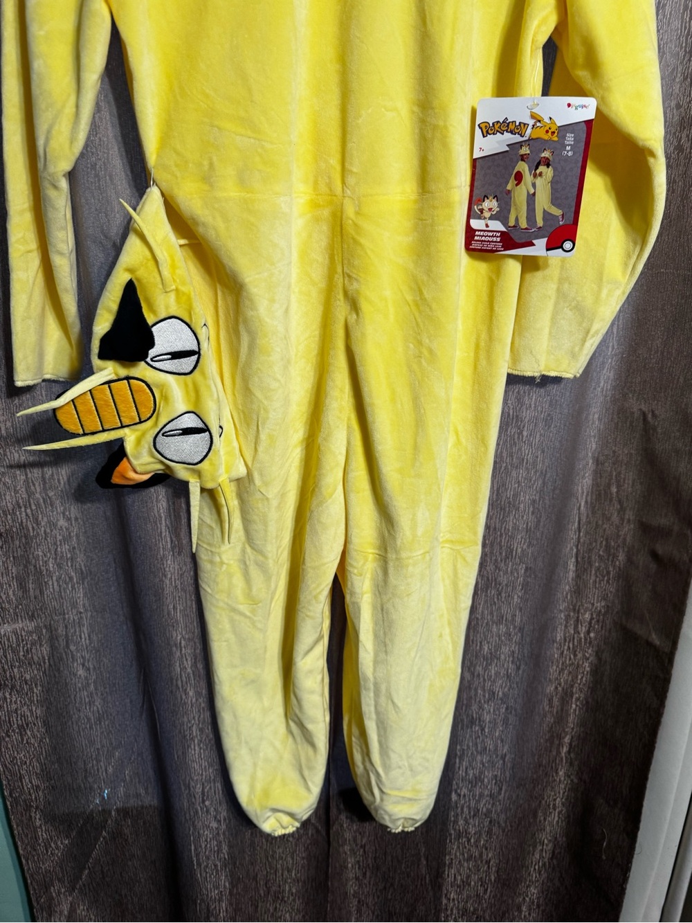 Disguise Pokémon Pikachu Deluxe Costume Children’s Size Medium 7/8 NWT - Picture 8 of 11